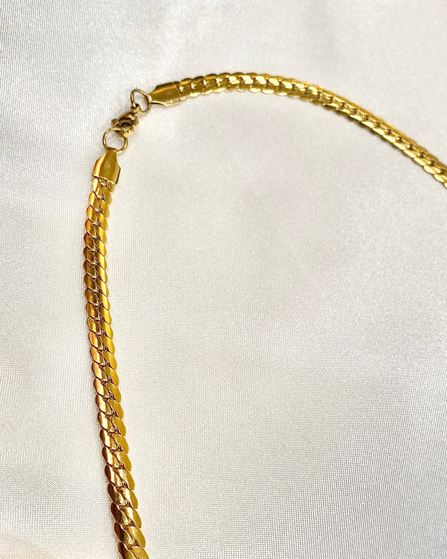 Flat Cuban Link Chain – Gold Necklace (3mm, 5mm)18K Gold-Plated Stainless Steel