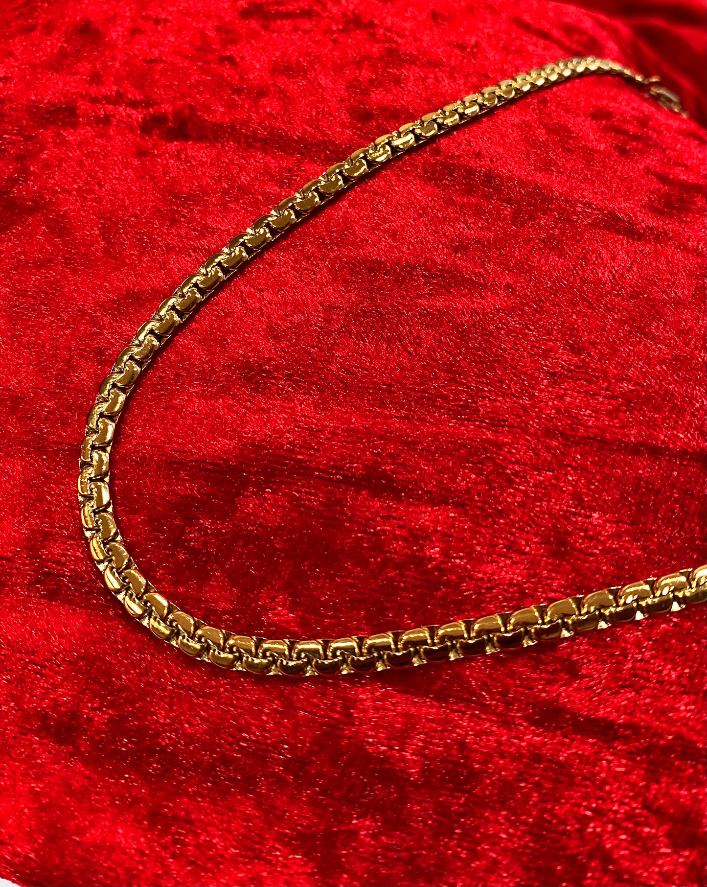 Chelsea Flat Box Chain – Gold Necklace (2mm, 3mm, 4mm)