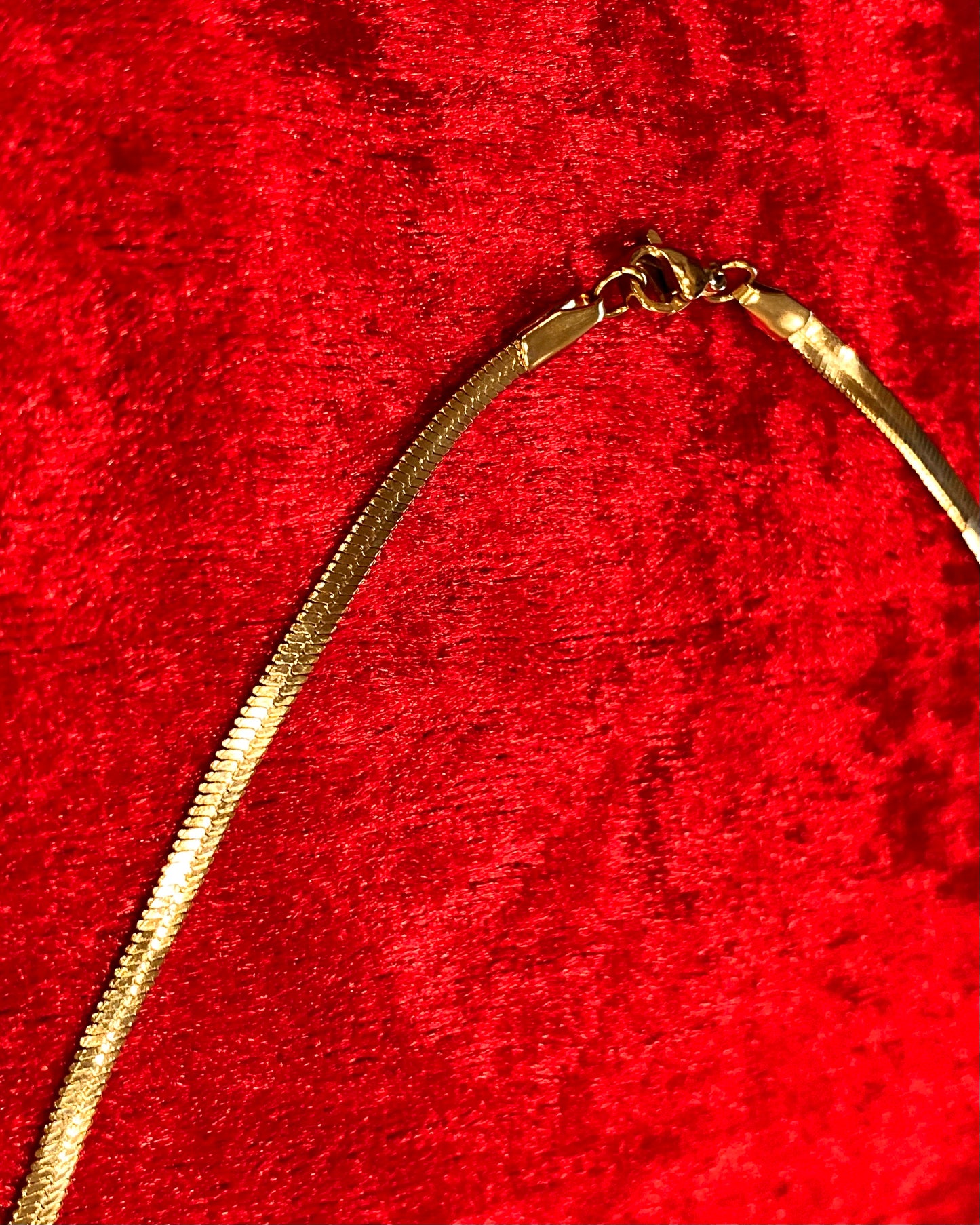 Herringbone Chain – Gold Necklace (2mm, 3mm)