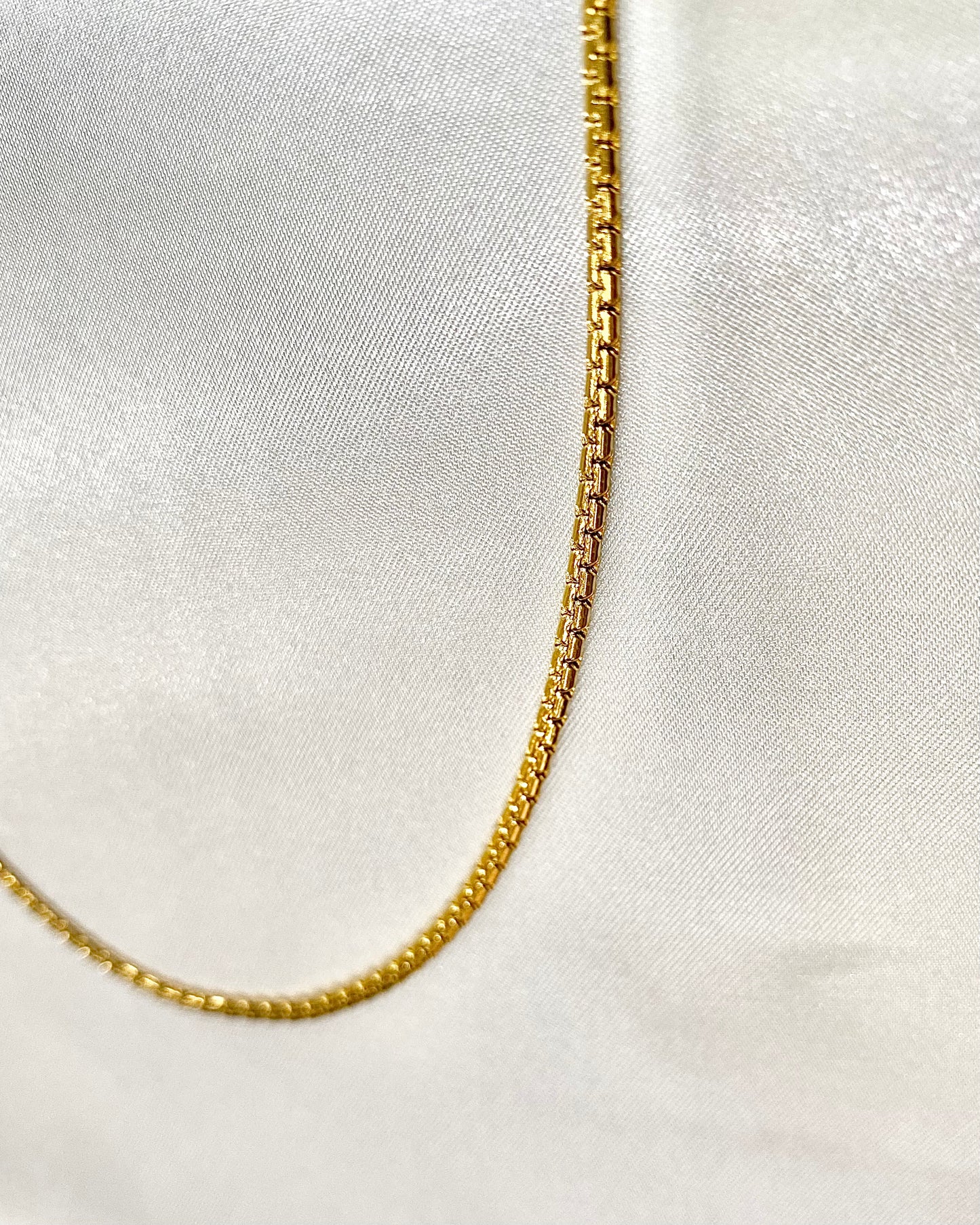 Chelsea Flat Box Chain – Gold Necklace (2mm, 3mm, 4mm)