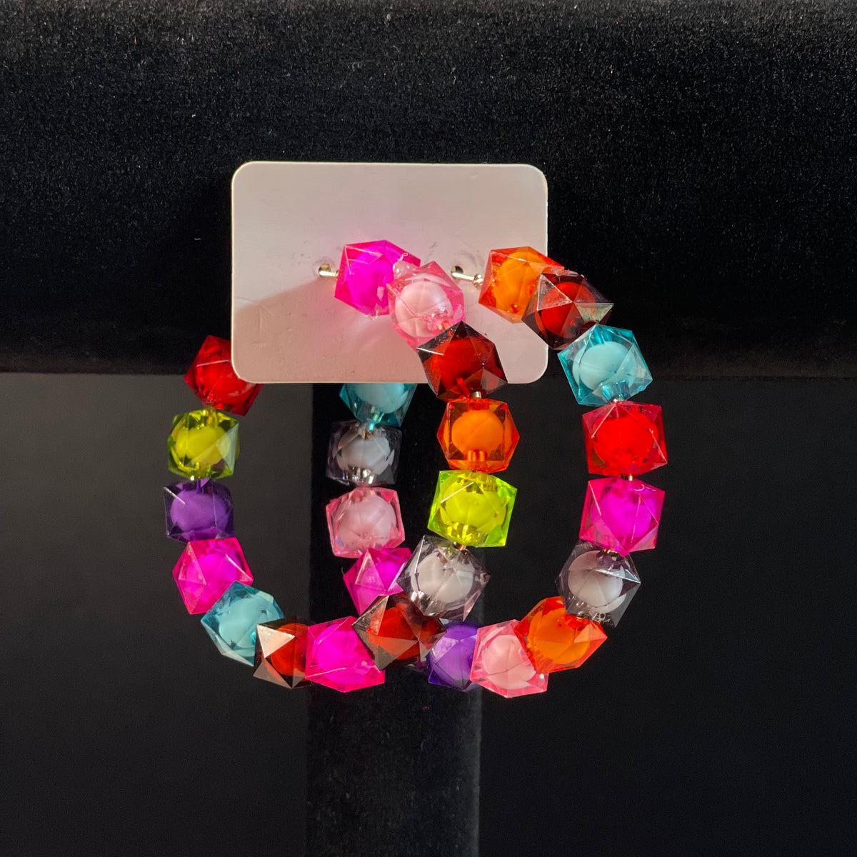 Carnival Grande Gem Hoops
